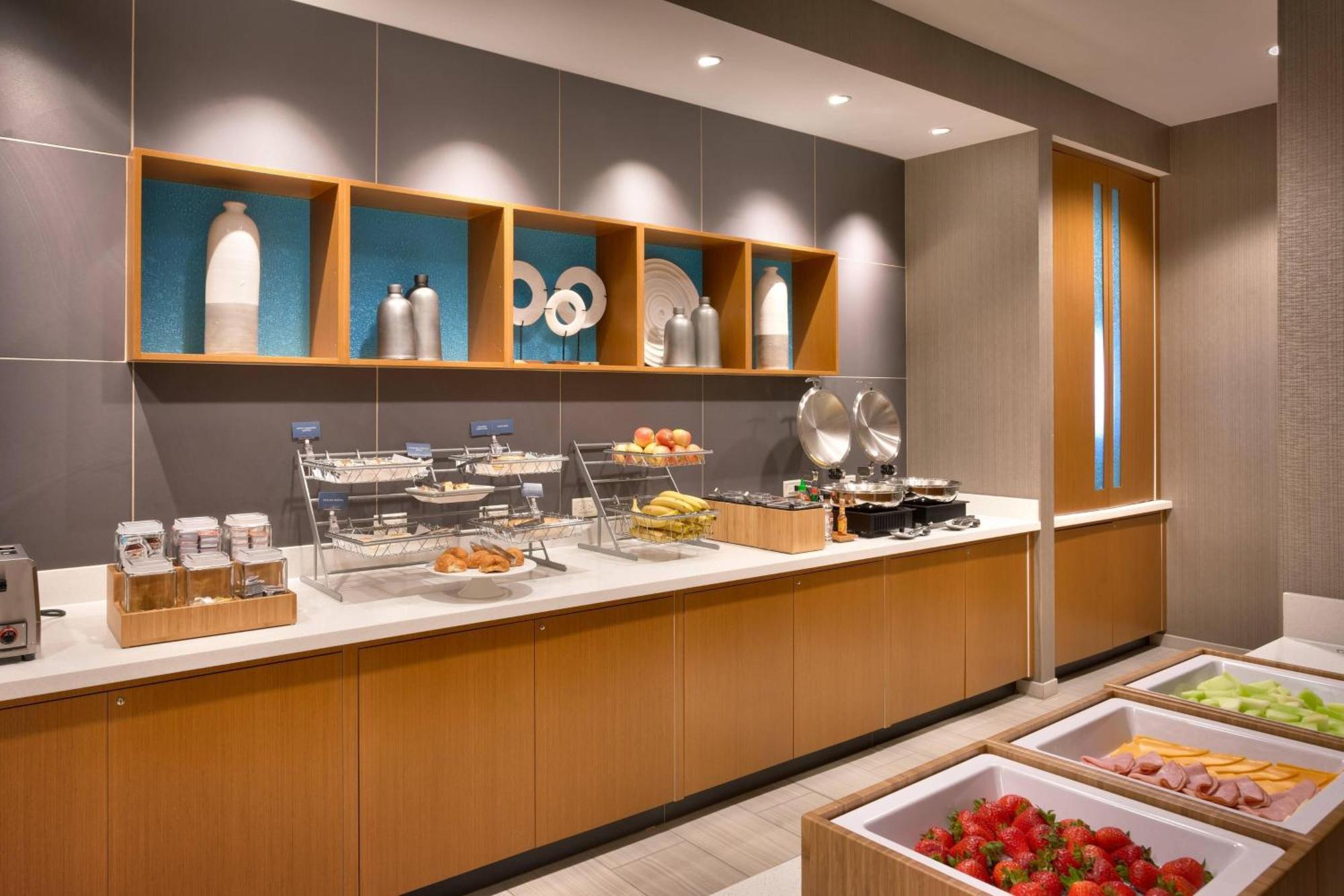 Springhill Suites By Marriott Coralville Dış mekan fotoğraf
