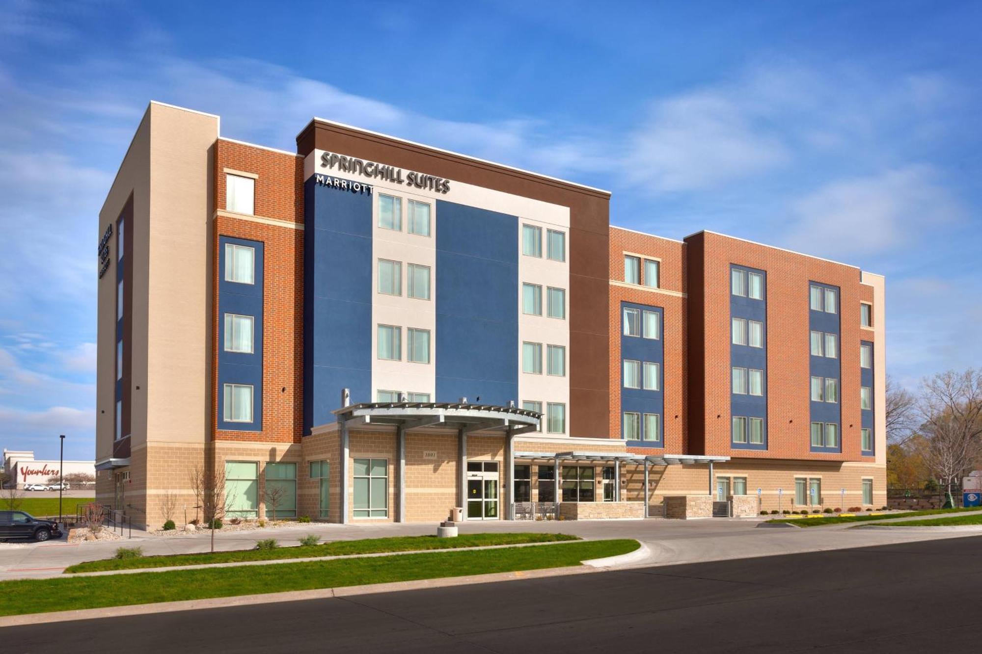 Springhill Suites By Marriott Coralville Dış mekan fotoğraf