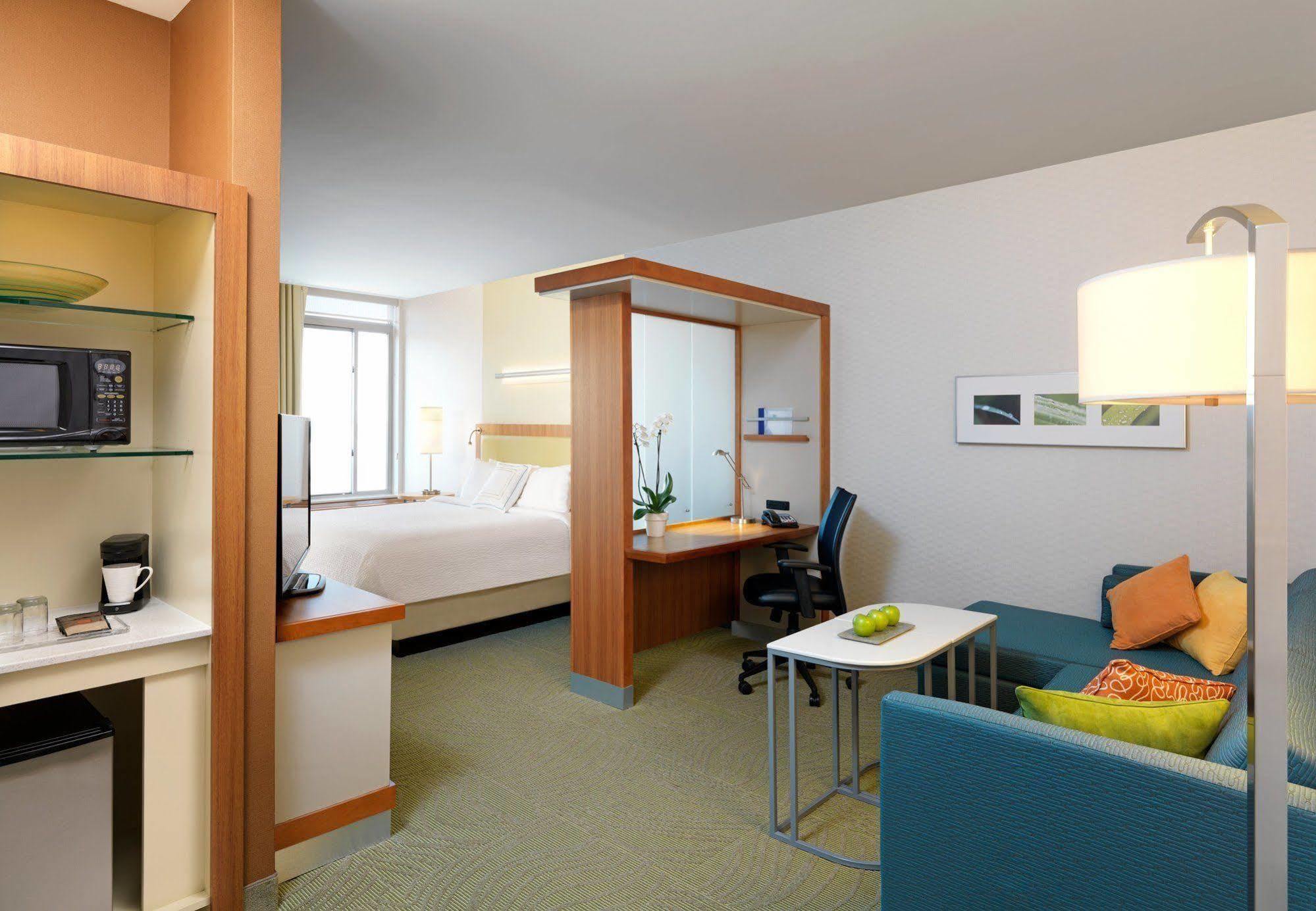 Springhill Suites By Marriott Coralville Dış mekan fotoğraf