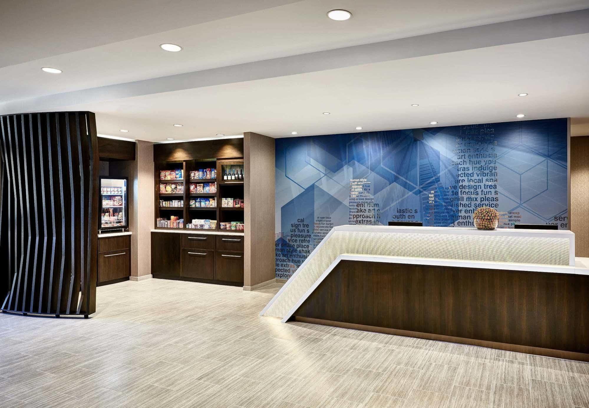 Springhill Suites By Marriott Coralville Dış mekan fotoğraf